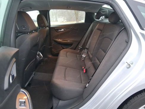 Used 2020 Chevrolet Malibu LT image 23
