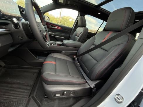 New 2026 Chevrolet Traverse RS w/ LPO, Floor Liner Package image 18