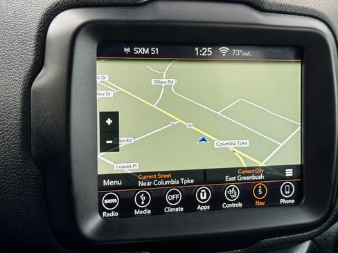 Used 2019 Jeep Renegade Trailhawk w/ UConnect 8.4 Nav Group AWD/4WD image 29