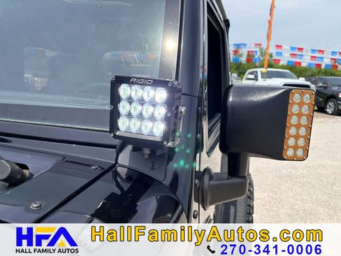 Used 2013 Jeep Wrangler Sport AWD/4WD image 23