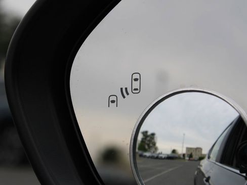 Used 2026 Toyota Camry XLE image 31