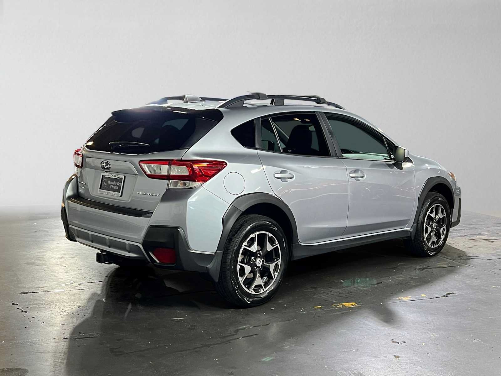 Used 2018 Subaru Crosstrek 2.0i Premium w/ Moonroof Package AWD/4WD image 3