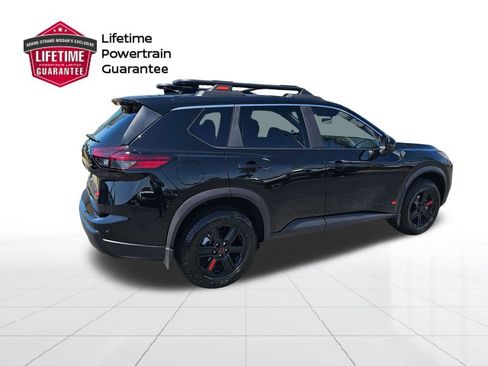 Used 2025 Nissan Rogue SV w/ Rock Creek Premium Package image 7