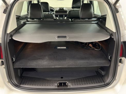 Used 2015 Ford C-MAX Energi SEL w/ Equipment Group 302A image 33