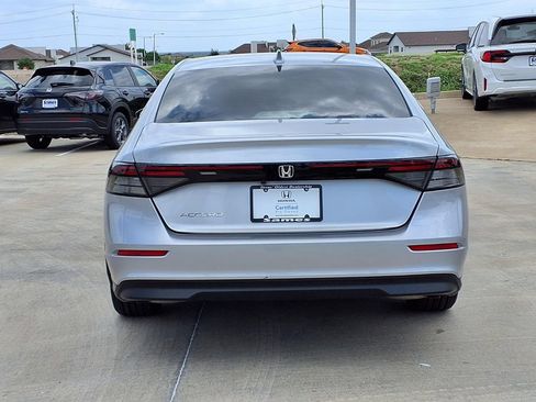 Used 2025 Honda Accord LX image 6