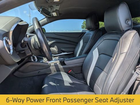 Used 2021 Chevrolet Camaro LT RWD image 15