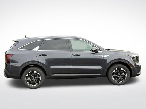Used 2026 Kia Sorento S AWD/4WD image 2