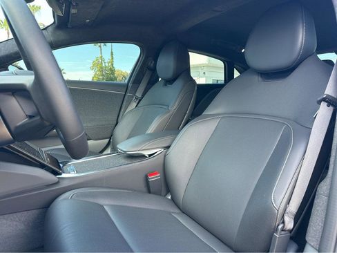 Used 2024 Lucid Air Pure image 7