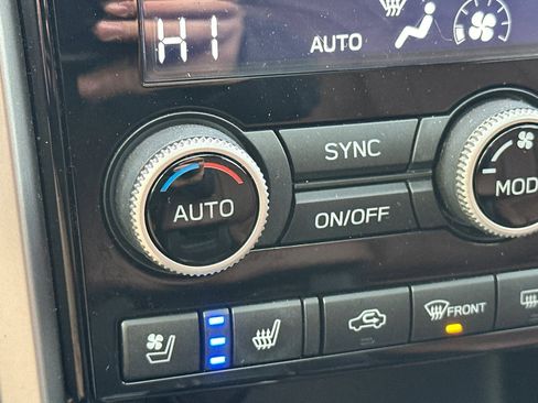 Used 2020 Subaru Ascent Touring w/ Popular Package #2A image 29