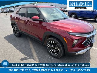Used 2025 Chevrolet TrailBlazer LT w/ LT Cold Weather Package FWD video 1