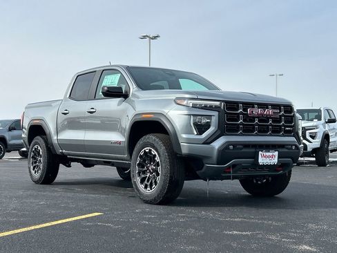 New 2026 GMC Canyon AT4 w/ AT4 Premium Package image 2