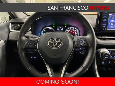 Used 2019 Toyota RAV4 XLE image 32