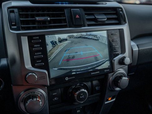 Used 2022 Toyota 4Runner SR5 Premium image 35