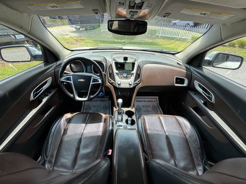 Used 2010 Chevrolet Equinox LTZ FWD image 13