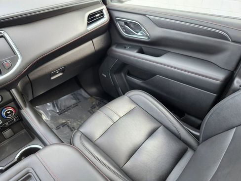 Used 2021 Chevrolet Tahoe RST w/ Luxury Package AWD/4WD image 13