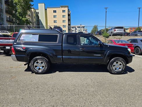 Used 2007 Toyota Tacoma PreRunner w/ TRD Off-Road Pkg #1 RWD image 9