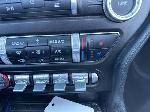 Used 2023 Ford Mustang Premium image 19