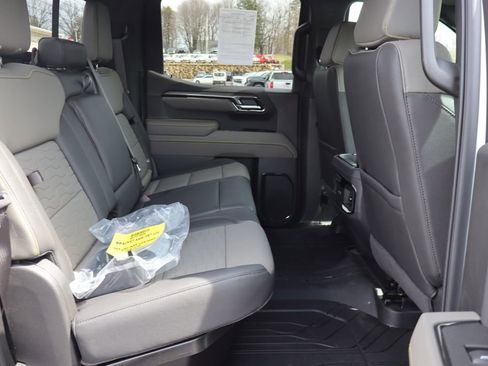 Used 2026 Chevrolet Silverado 1500 ZR2 AWD/4WD image 21