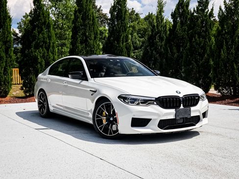 Used 2019 BMW M5 w/ Executive Package AWD/4WD image 2