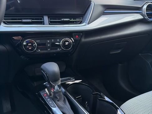 New 2026 Chevrolet Trax LT w/ Driver Confidence Package image 14