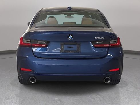 Used 2023 BMW 330i Sedan w/ Driving Assistance Package RWD image 7