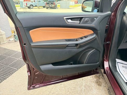 Used 2023 Ford Edge Titanium w/ Equipment Group 301A AWD/4WD image 12