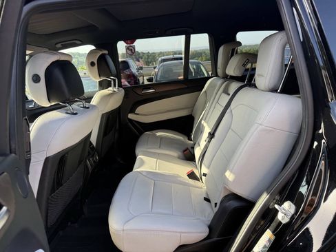 Used 2017 Mercedes-Benz GLS 450 4MATIC image 14