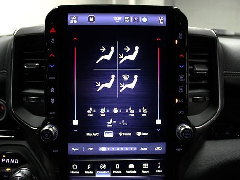 New 2026 RAM 1500 Laramie w/ Night Edition AWD/4WD image 17