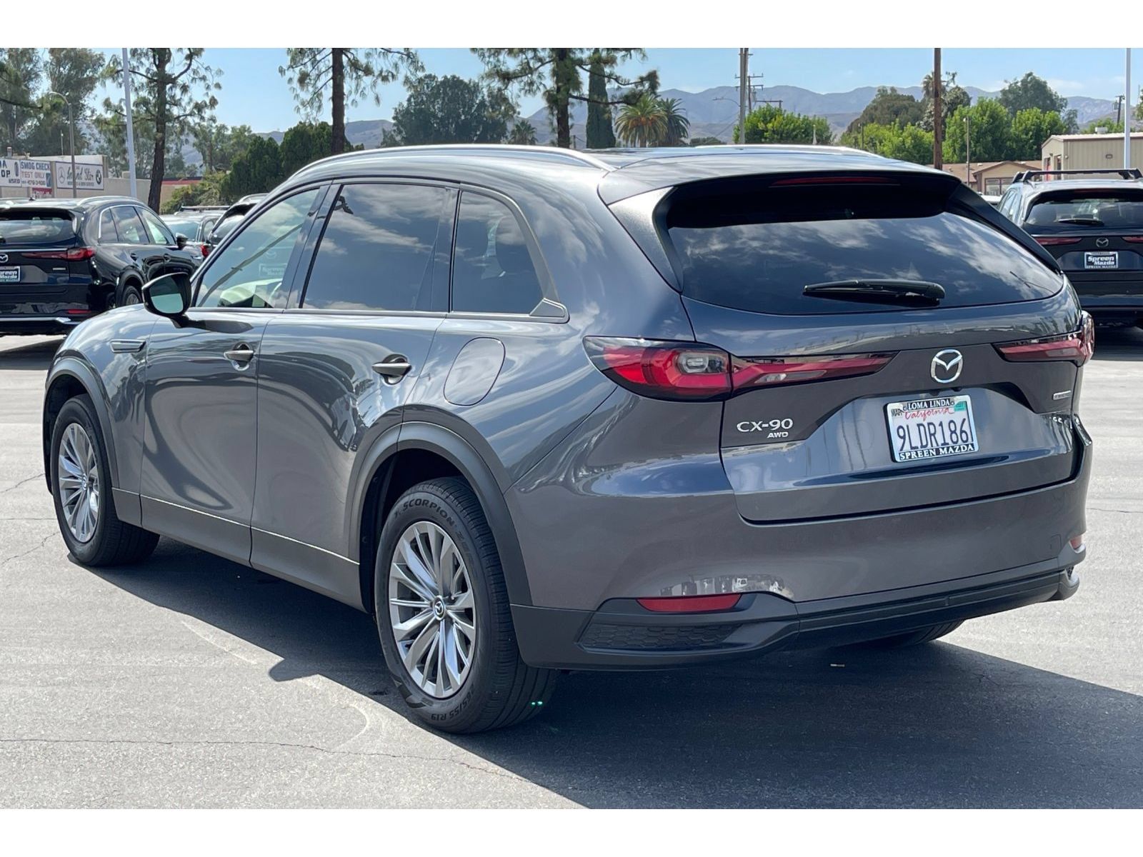 Used 2024 MAZDA CX-90 3.3 Turbo w/ Preferred Package AWD/4WD image 4