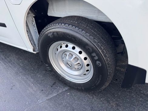 Used 2020 Nissan NV 3500 S image 30