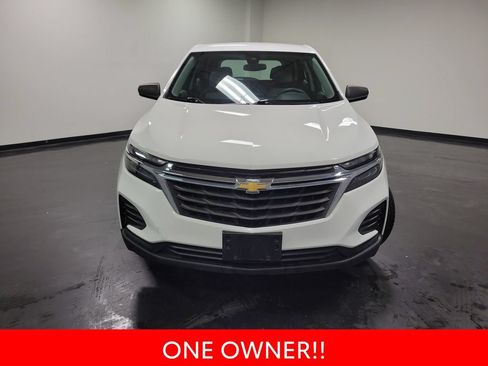 Used 2022 Chevrolet Equinox LS w/ LPO, Floor Liner Package FWD image 3