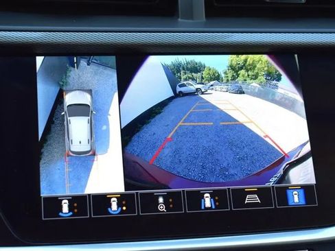 Used 2020 Buick Encore GX Essence w/ Experience Buick Package AWD/4WD image 24