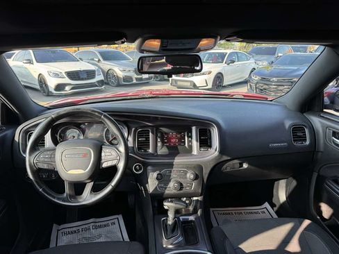 Used 2015 Dodge Charger SE w/ Power Sunroof Group RWD image 21