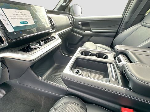 New 2026 Ford Expedition Max Platinum AWD/4WD image 22