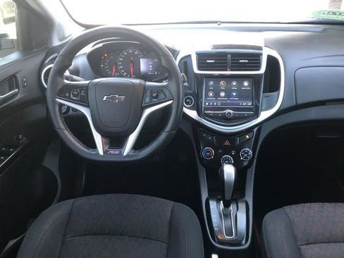 Used 2018 Chevrolet Sonic LT w/ True North Edition FWD image 31