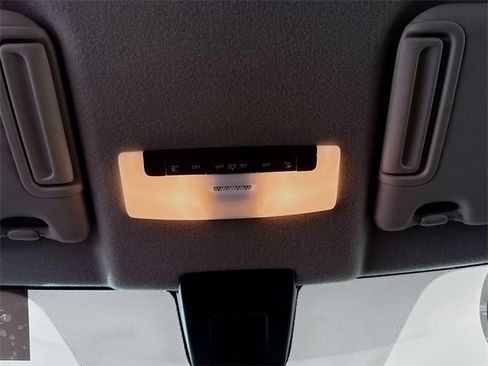 Certified 2025 Nissan Kicks Play S image 18