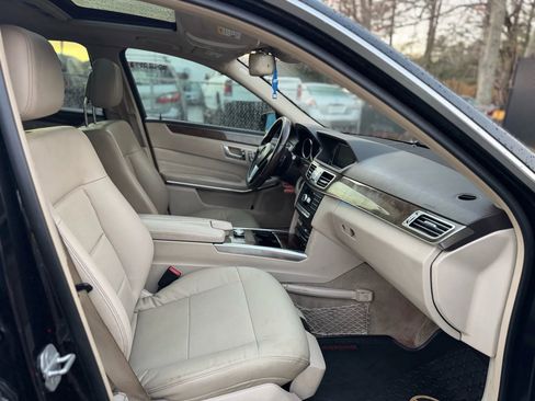Used 2014 Mercedes-Benz E 350 Sedan image 18
