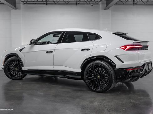 New 2025 Lamborghini Urus SE image 11