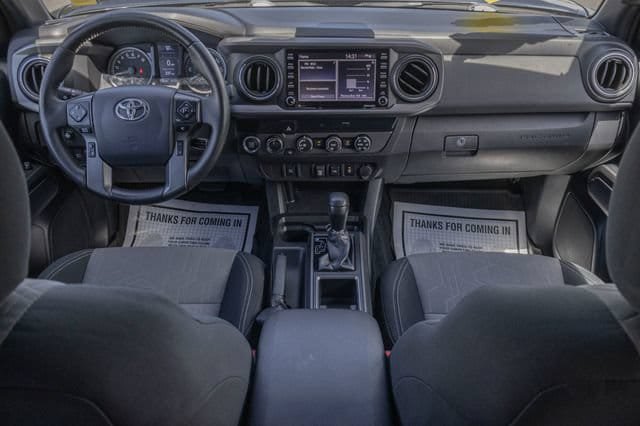 Used 2020 Toyota Tacoma TRD Off-Road AWD/4WD image 20