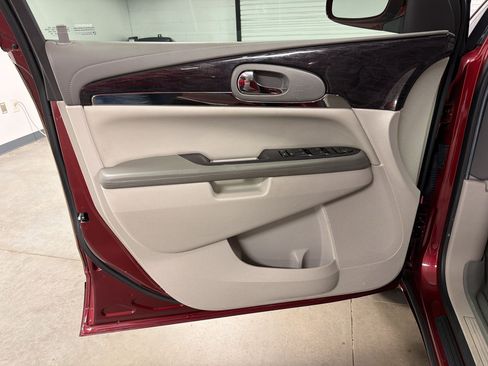 Used 2017 Buick Enclave Convenience w/ Trailering Package FWD image 24