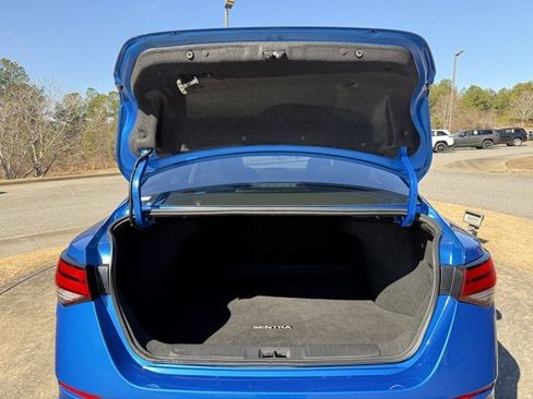 Used 2025 Nissan Sentra SV image 31