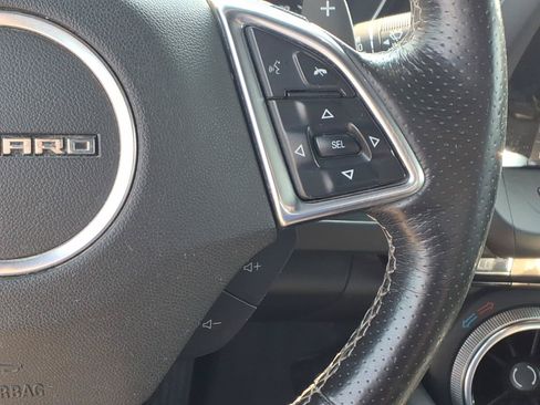 Used 2019 Chevrolet Camaro SS RWD image 18