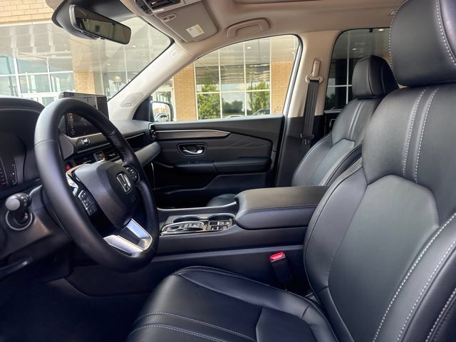 New 2026 Honda Pilot Touring image 8