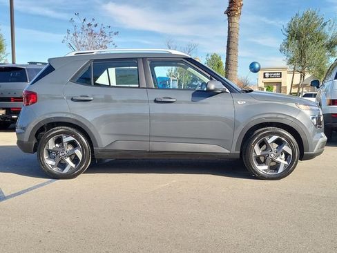 New 2026 Hyundai Venue SEL image 27