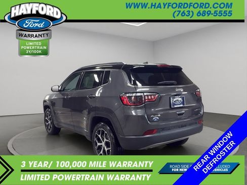 Used 2024 Jeep Compass Limited AWD/4WD image 5