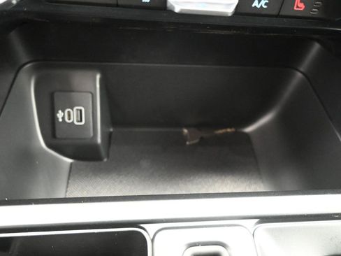 New 2025 Ford F150 XLT w/ Equipment Group 302A MID image 30