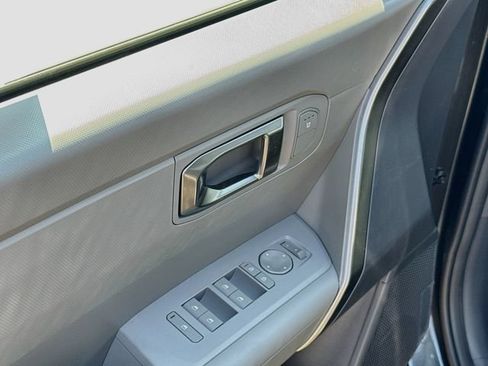 New 2027 Kia Seltos S AWD/4WD image 17