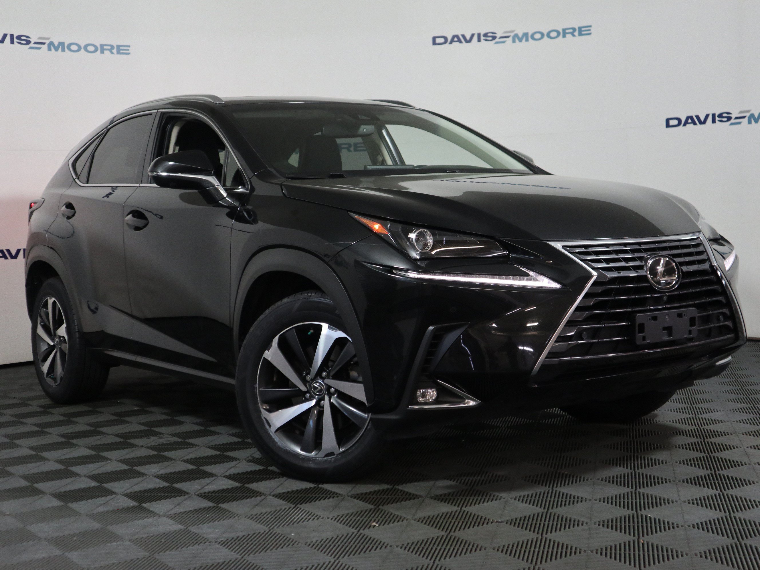 Used 2018 Lexus NX 300 FWD w/ Premium Package image 2
