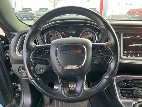 Used 2018 Dodge Challenger R/T Scat Pack image 18