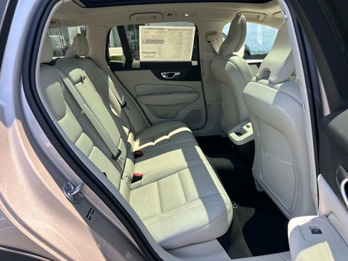 New 2026 Volvo V60 B5 Cross Country Plus w/ Climate Package image 19